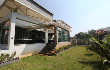 Garden Area - Nakshatra Resort Near Dhom Dam Wai