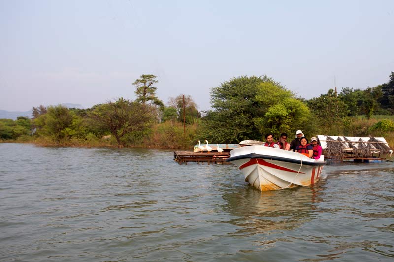 Boating Activity near Dhom Dam, Wai Nakshatra Resort